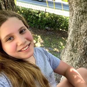 Meet your Posher, Madeline